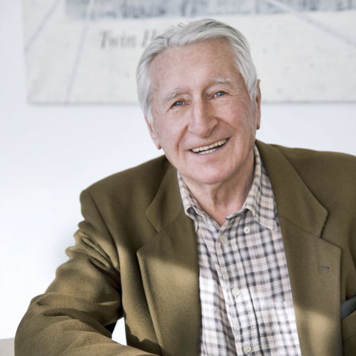 Dr. SZILÁGYI György